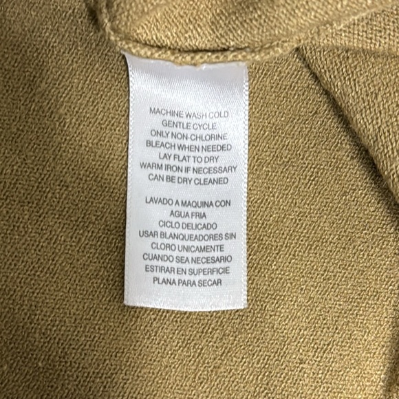 Yellow cardigan, cable knit, snap buttons and front pockets size XL Vintage - Picture 9 of 9